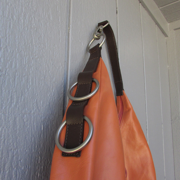 Cleo & Patel Handbag! A Beautiful Bag & Like New! - Picture 3 of 8